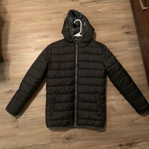 BLACK UNDER ARMOUR LIGHT JACKET